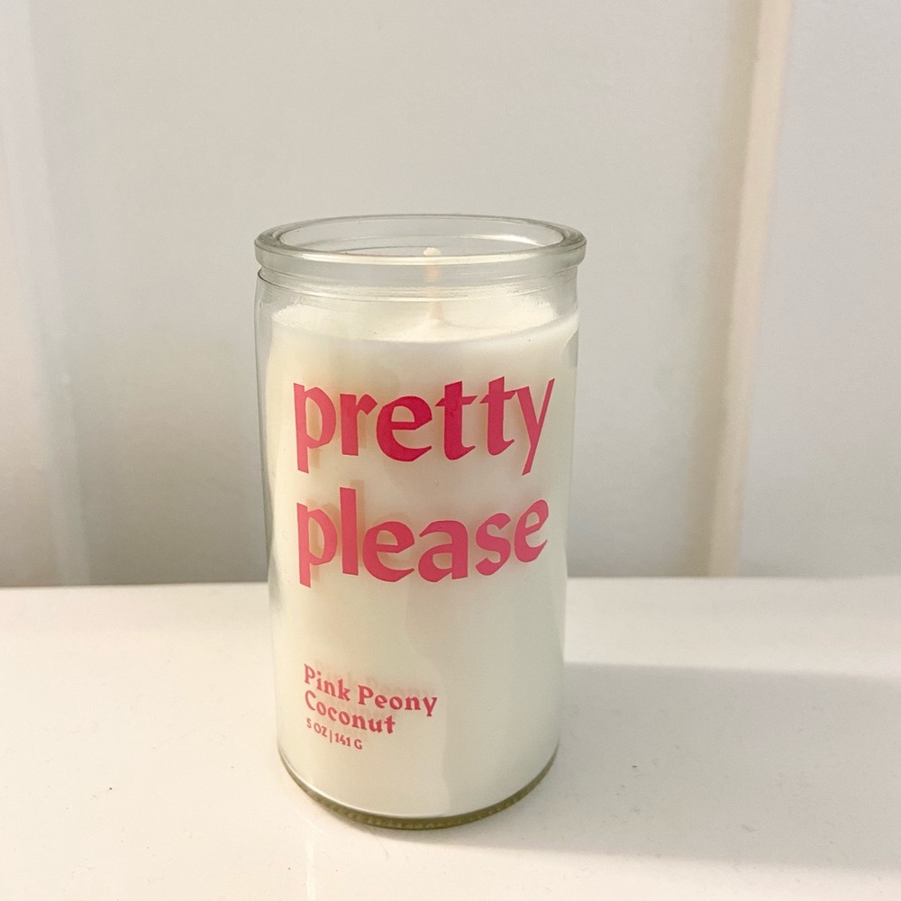 NWOT Pretty Please Pink Peony Candle